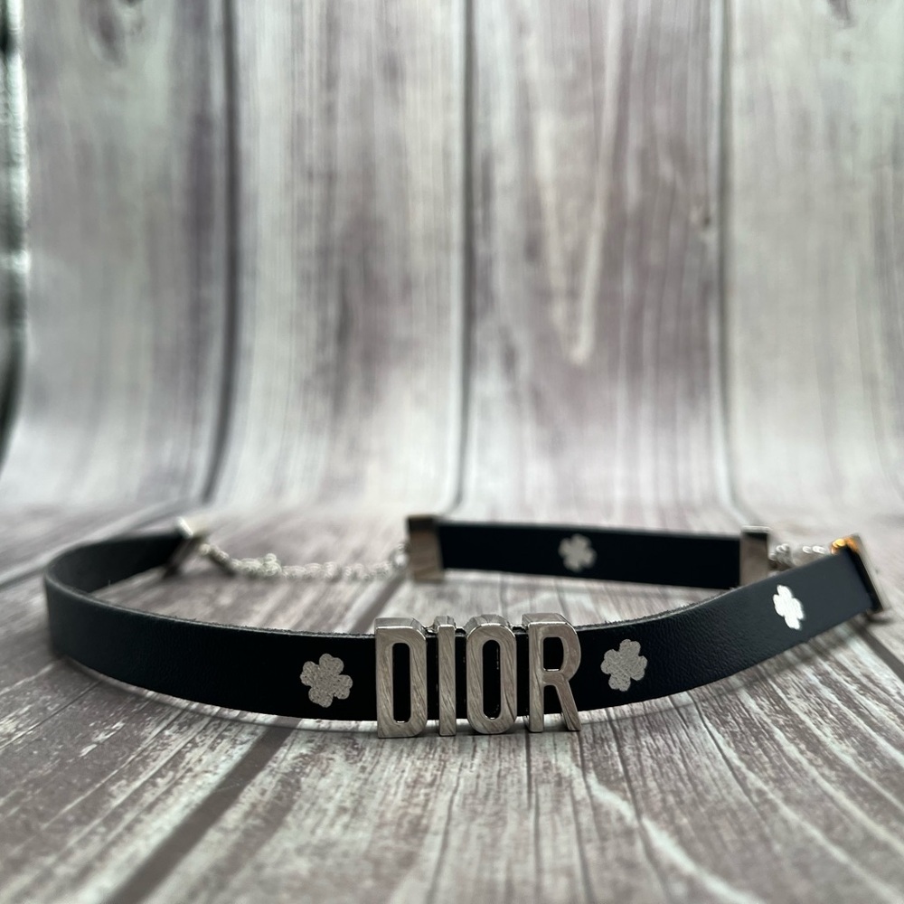 NIB Dior Lucky Charms Logo Choker Necklace Breloque Porte-Bonheur Black Silver - Picture 2 of 12